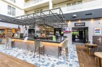Holiday Inn MILTON KEYNES - CENTRAL by IHG - bar