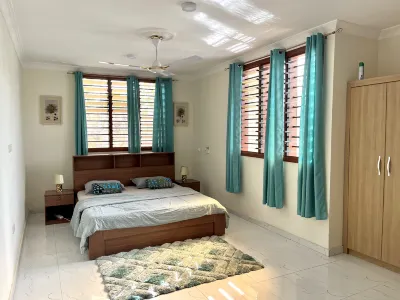 Hidden Gem in Oyibi New 2 Luxury Bedroom Apartment