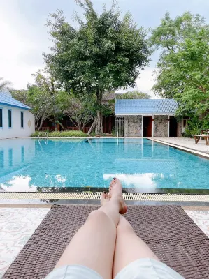 Green Tree Resort Hotels near Ganesha Himal Museum