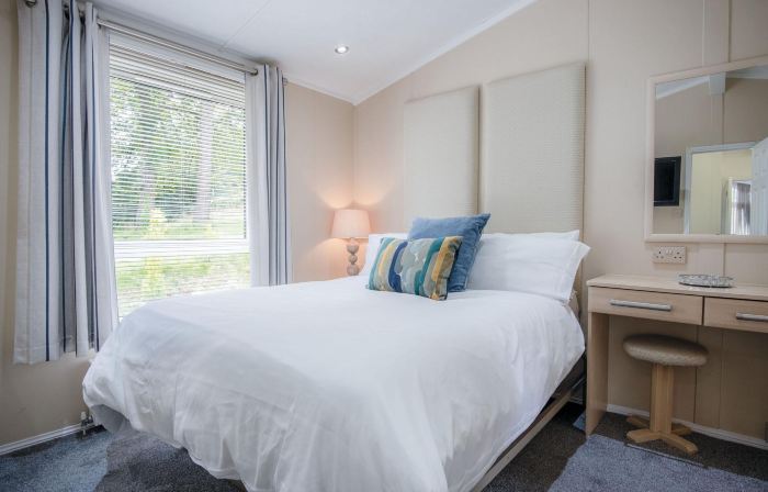 1 Manor Lodge - 3 Bedroom Lodge - Pendine