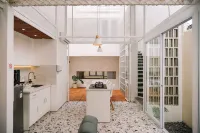 Hi-bear nation Villa near Lembang Zoo Các khách sạn ở Parongpong