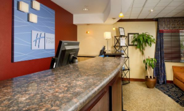 Holiday Inn Express & Suites Annapolis