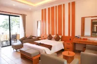 Tran Chau Beach and Resort Hotels near Bãi biển Lan Rừng