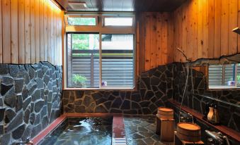 Kunugi Relaxation with 4 Modern Rooms