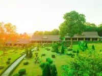 Waranya Resort Hotels in Phu Ruea District