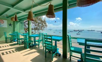 Bamboo Búzios Hostel