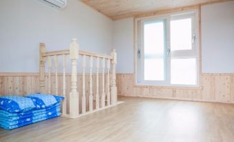 Namhae Sangju Cheonsanhae Pension