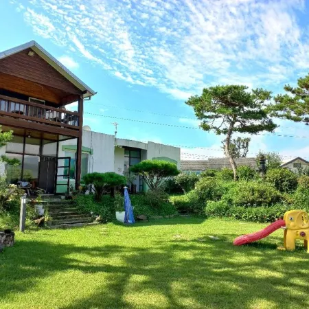 Anseong Songjiwon Pension