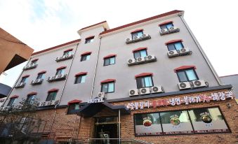 Asan Hotel - Housity
