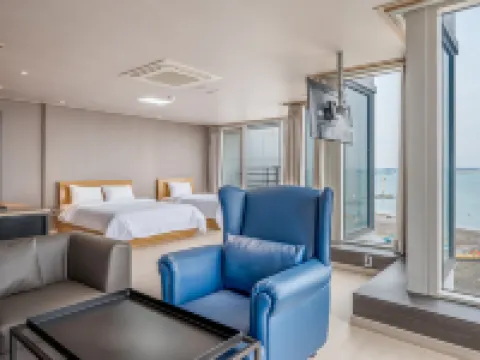 Dangjin Hotel Ivan 唐津市酒店