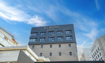 Masan Almond Hotel