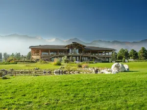 Pirin Golf Hotel & Spa