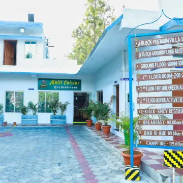 SS Silver Oaks Resort