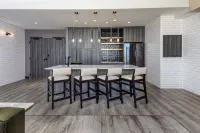 Hyatt Centric Charlotte/Southpark - Barer