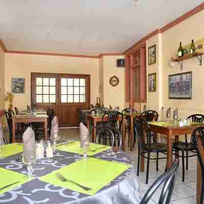 Hotel de la gare Dining/Meeting Rooms