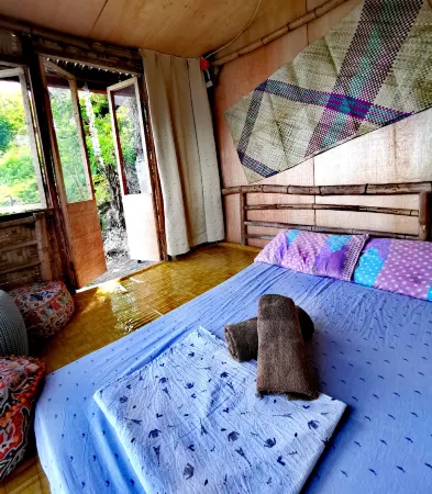 Stay N Save Hotel Отели в г. Остров Сумилон