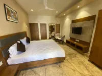 Hotel Damodar Hotels in Somnath