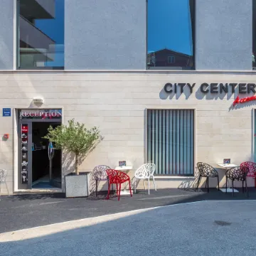 Pula City Center Accommodation with Free Parking