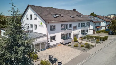 Marias Inn - Bed & Breakfast Отели рядом с достопримечательностью «Средний центр Гарчинг-Форшунга»