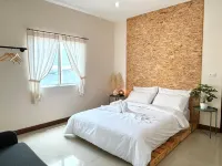 Willow Pillow Guest House Các khách sạn ở Chumphon