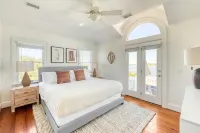 Haven by AvantStay Luxury Beachfront Home w Pool Gorgeous Patios