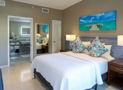 Orchid Key Inn - Adults Only