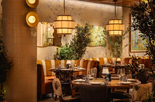 The BoTree London, Curio Collection by Hilton Mahlzeiten Photos