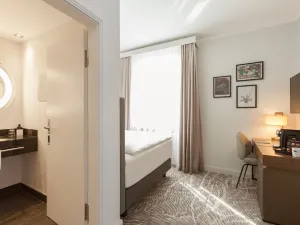 Hotel Elephant Weimar, Autograph Collection
