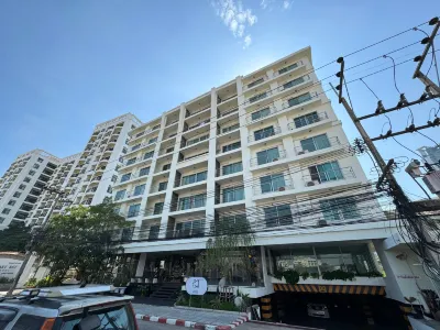Sriracha Avenue Hotels in Si Racha