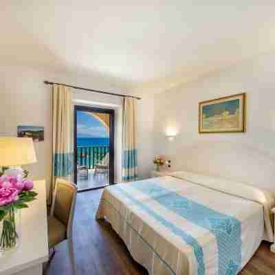 Hotel Dei Pini Rooms