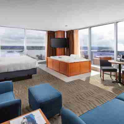 Seneca Niagara Resort & Casino Rooms