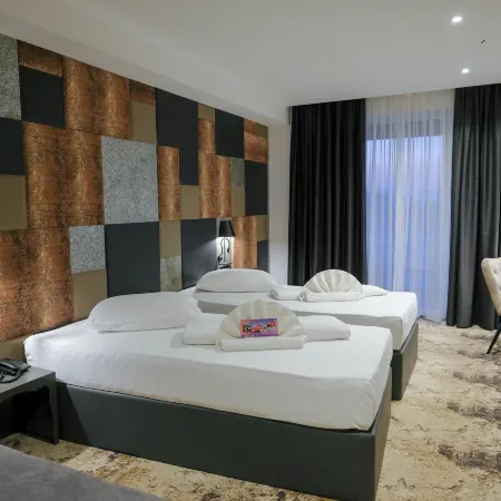 Hollywood Hotel
