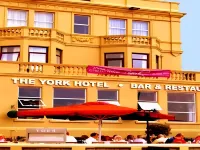 The York Hotel - bar