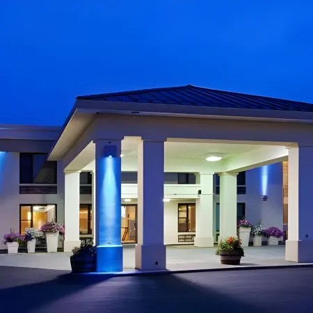 Holiday Inn Express & Suites CHARLOTTETOWN by IHG