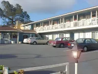 Villa Franca Inn - Parkplatz