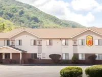 Super 8 by Wyndham Norton VA Hotel a 