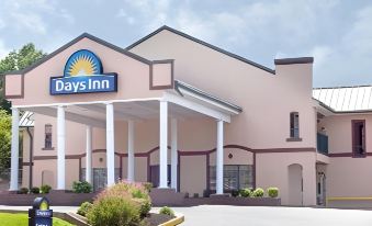 Days Inn by Wyndham Lexington
