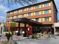Ringhotel Alpenhof - Patchworkhotel Hotel a Augusta
