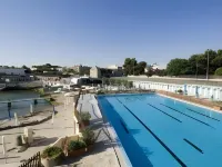 Hotel la Baia Hotel a Palese