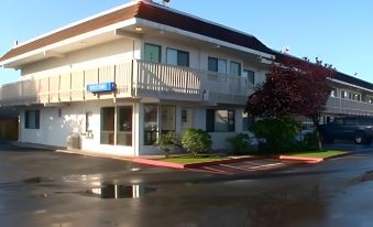 Motel 6 Eureka, CA – Redwood Coast