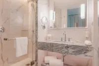 Legacy Hotel Cascais, Curio Collection by Hilton Hotels near Boca do Inferno - Devil’s Mouth