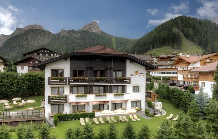 Hotel Tyrol