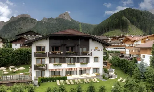Hotel Tyrol