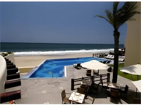 Zafiro Beach Boutique Resort