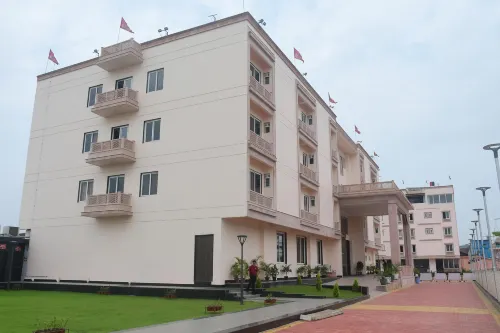 Kankidham Lords Inn Hôtels à : Uttar Dinajpur