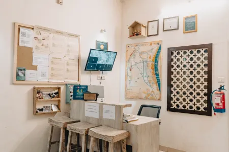 Safarnama Varanasi A Boutique B&B Отели рядом с достопримечательностью «Sankat Mochan Hanuman Temple»