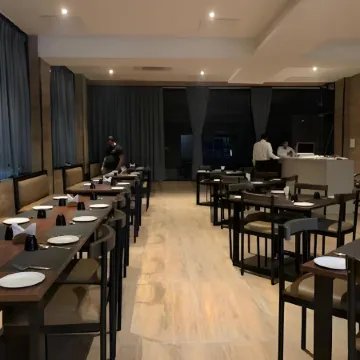 Hotel Padmawati Grand