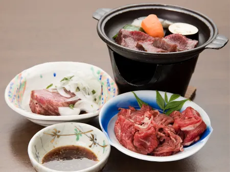 Ryokan Sakai Отели рядом с достопримечательностью «Ryujin Onsen Motoyu annex»