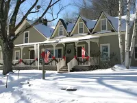 West Hill House B&B in MAD River Valley - parking