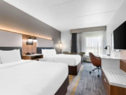 Comfort Inn & Suites Hotels in Manchester Township